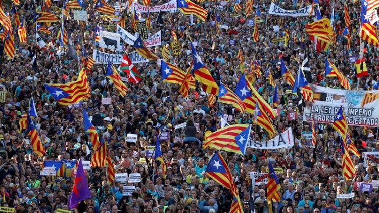 Catalan protests turns Barcelona into battleground
