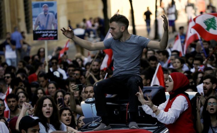 Lebanon protests flare after president shuns demands