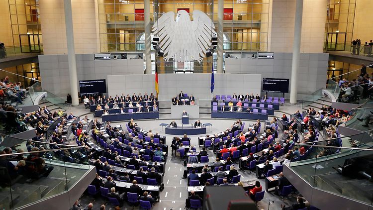 German parliament approves climate protection plan
