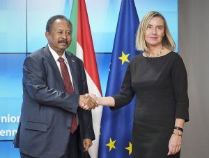 متحدثة أوروبية: لا حديث حالياً عن رفع العقوبات المفروضة على السودان
