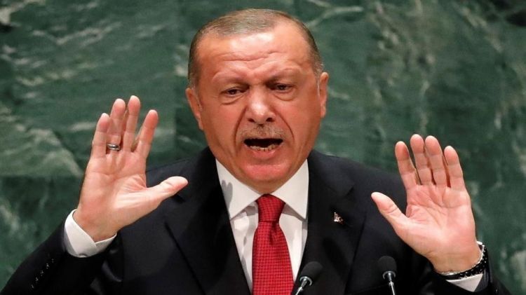 فرنسا: الخارجية ستستدعي السفير التركي لتفسير "إهانات" أردوغان للرئيس ماكرون