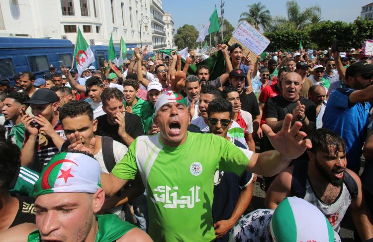 Huge protests ahead of poll as Algeria holds first televised presidential debate