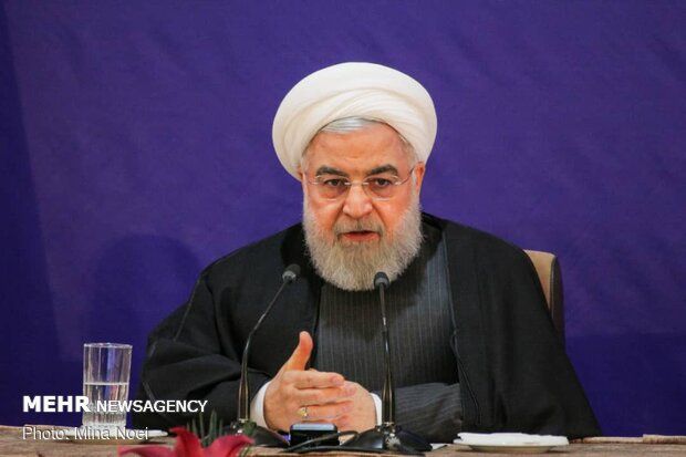 روحاني يوعز بتنفيذ اتفاق التجارة البحرية بين إيران وكازاخستان