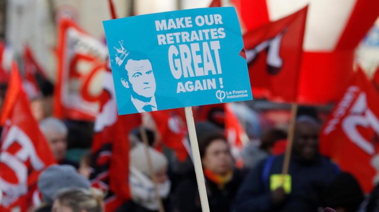 فرنسا: العلاقات بين ماكرون والنقابات يسودها التوتر منذ أكثر من عامين