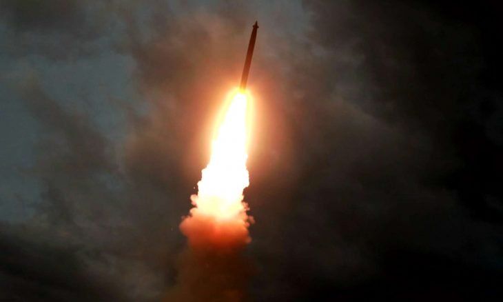 كوريا الشمالية توسع منشأة لتصنيع صواريخ يمكن أن تصل إلى أمريكا