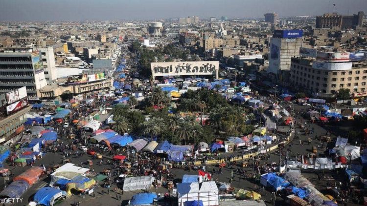 متظاهرو العراق يقطعون الطرق رفضا لمرشح الكتل السياسية