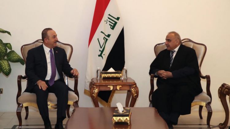 وزير الخارجية التركي يلتقي قادة العراق.. والمساعي مستمرة لاحتواء التوتر بالمنطقة