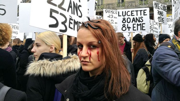 مقتل ما لا يقل عن 126 امرأة ضحايا العنف الزوجي في فرنسا خلال 2019