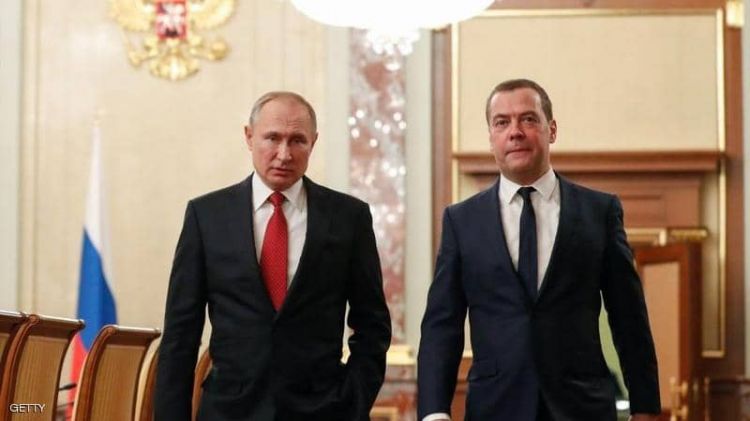بوتن يوافق على استقالة الحكومة الروسية