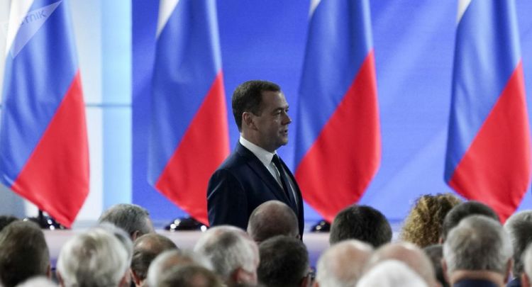 المجلس الفيدرالي: بوتين اقترح على ميدفيدف منصب نائب الرئيس