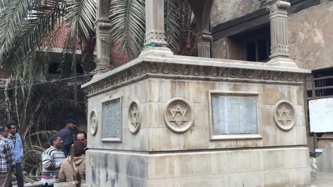 السفارة الأمريكية بالقاهرة تمول مشروعا للحفاظ على تراث مقابر اليهود في مصر