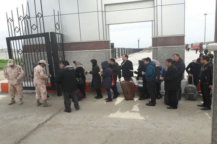 جمهورية أذربيجان تغلق حدودها مع إيران لمدة أسبوعين