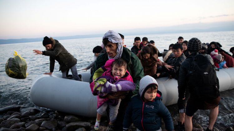 مصرع طفل لاجئ في طريقه من تركيا إلى اليونان