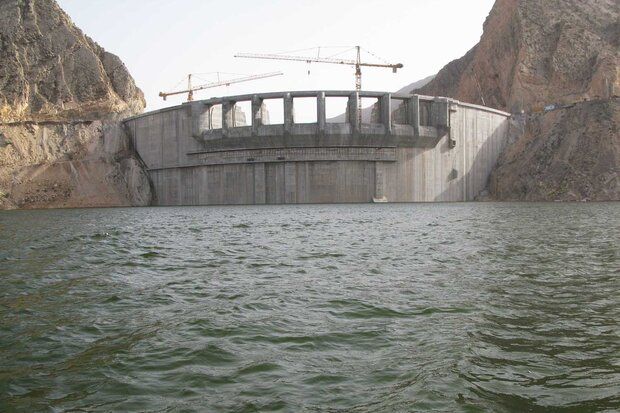 Tehran, Baku agree to build power plant at Khodaafarin Dam