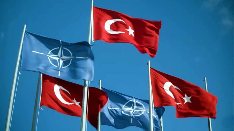 Turkey wearing hat of NATO What diplomacy will Ankara choose in the Ukraine-Russia conflict?