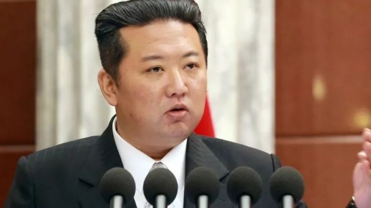 كوريا الشمالية تطلق صاروخ باليستي في البحر لأول مرة في 2022