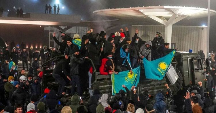 Протесты в Казахстане были спланированы США через структуры фонда Сороса эксперт