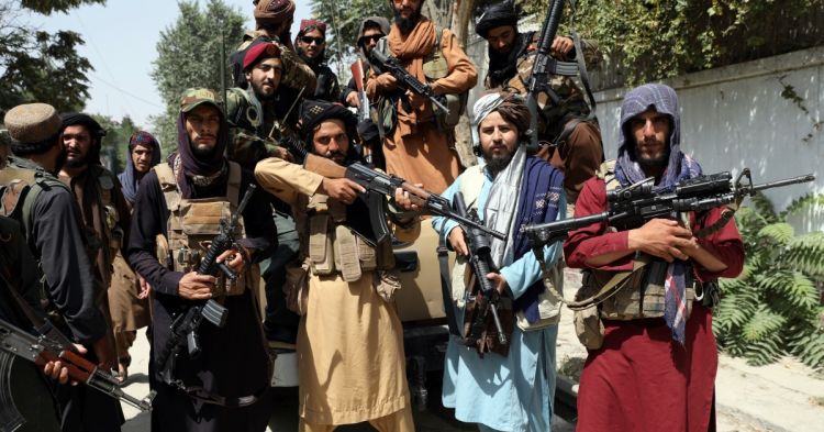 Taliban parçalandı: özbəklər puştunları pusquya saldı
