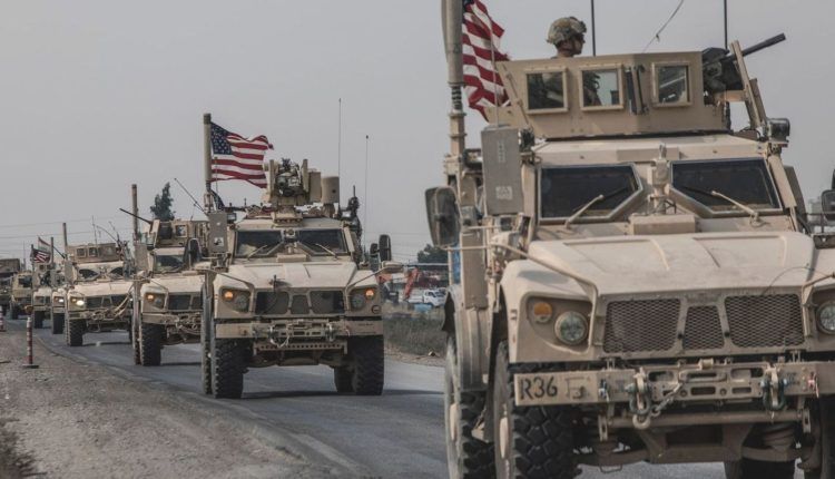 القوات الأميركية تنقل 60 ناقلة محملة بمعدات عسكرية من سوريا الى العراق