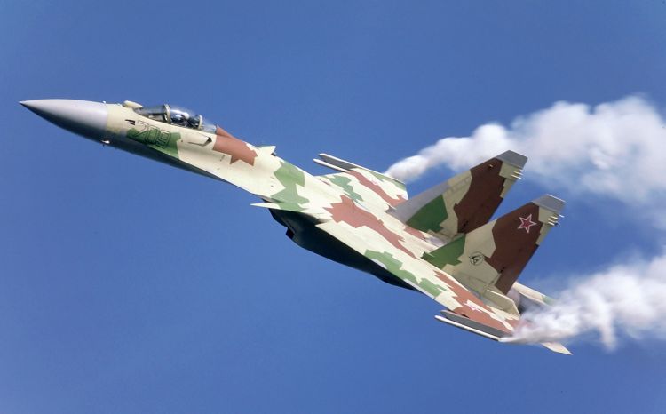 Russian Defense Ministry: Su-35S fighters fly to Belarus