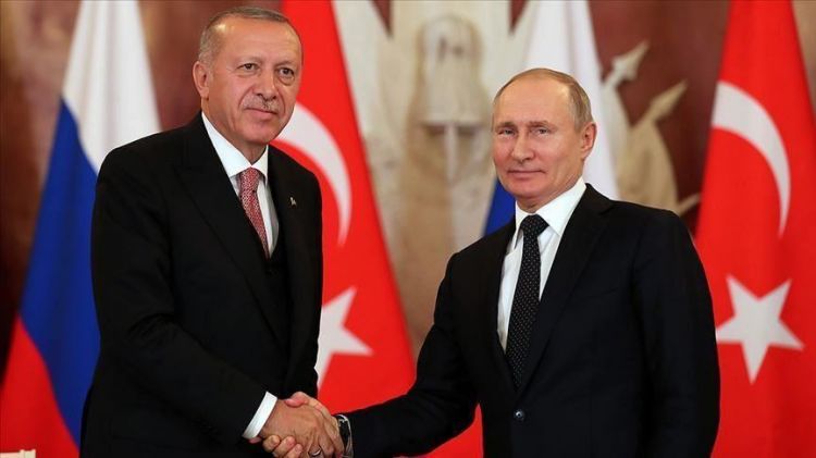 تشاوش أوغلو: روسيا ستحدد موعد زيارة بوتين إلى تركيا عقب زيارته لبكين