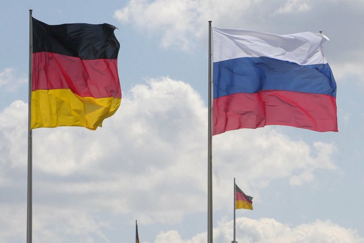 Германия вышлет российского дипломата по подозрению в шпионаже