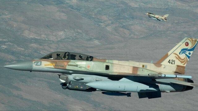 Israeli jets attack sites near Damascus