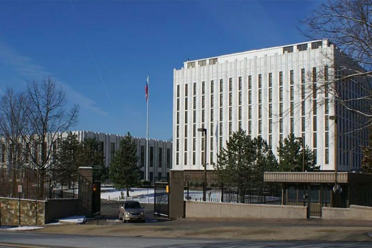 К началу июля еще 28 российских дипломатов покинут США