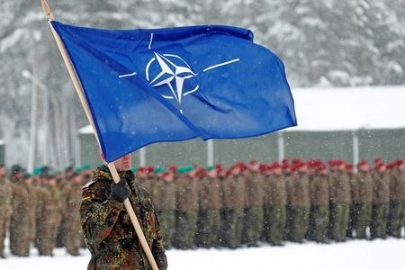 NATO daha üç Şərqi Avropa ölkəsində qoşun yerləşdirəcək