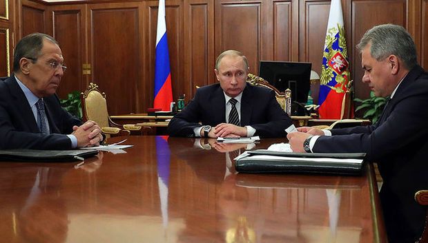 Putin Lavrov və Şoyqunu Kremlə yanına çağırdı