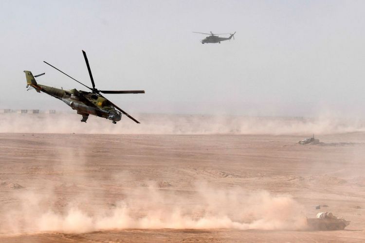 Российские военные начали учения с боевыми вертолетами в Таджикистане