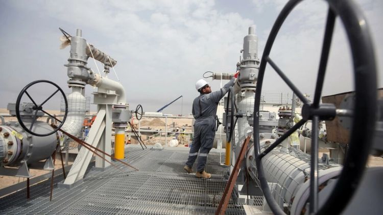 القضاء العراقي يأمر إقليم كردستان بتسليم كامل إنتاجه من النفط للحكومة المركزية