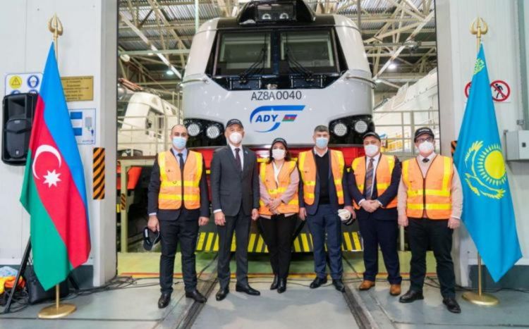 Alstom поставила в Азербайджан последний локомотив в рамках контракта с АЖД