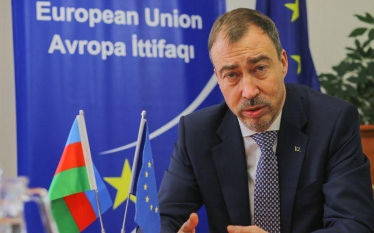 ЕС может увеличить помощь Азербайджану в процессе разминирования Тойво Клаар