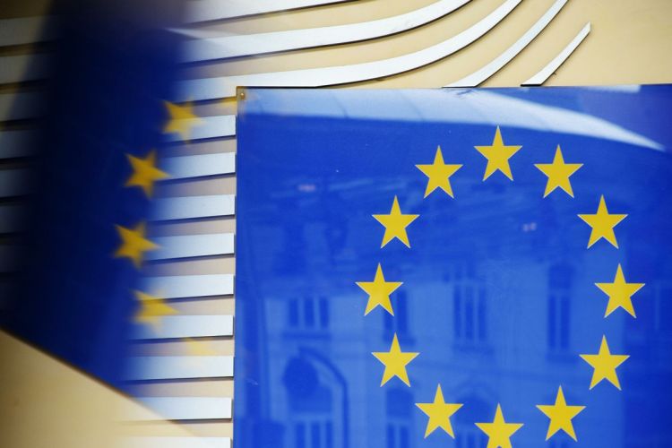 ЕС пообещал ответить санкциями на признание «ДНР» и «ЛНР»