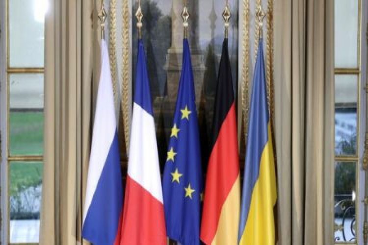 Лидеры США, ФРГ и Франции пригрозили ответом на признание «ДНР» и «ЛНР» Россией