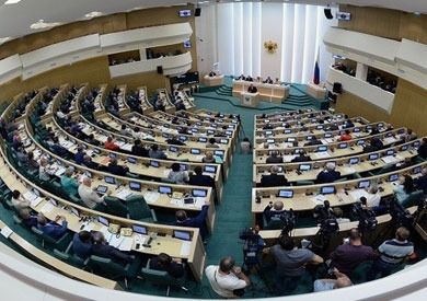 البرلمان الروسي يصادق على الاعتراف بجمهوريتي دونيتسك ولوهانسك