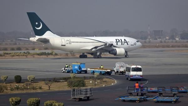 باكستان : إيقاف إجراء تحليل PCR للمسافرين قبل صعود الطائرة
