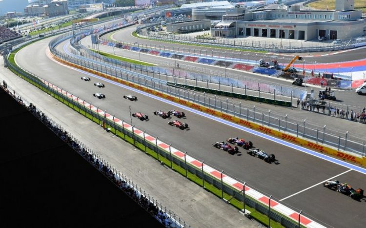 Гран-при России исключен из календаря "Формулы-1"