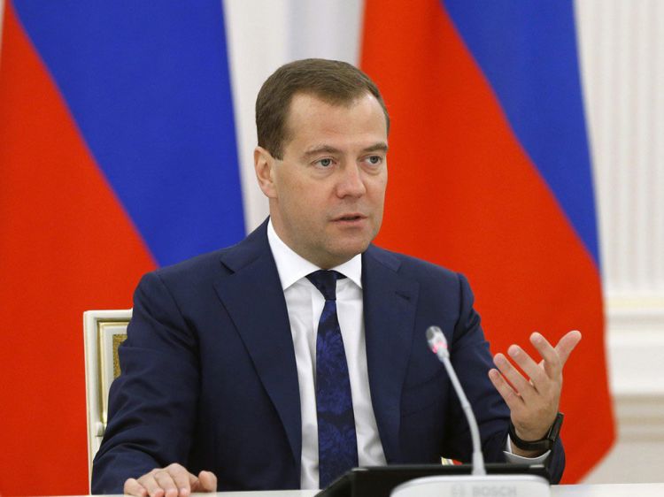 “Sanksiyalar mif və uydurmadır" Medvedev