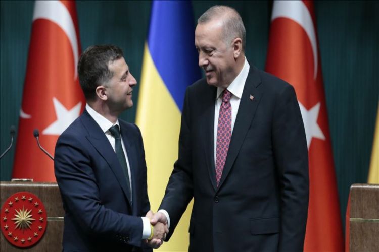 رئيس أوكرانيا يشكر أردوغان على الدعم العسكري التركي لبلاده
