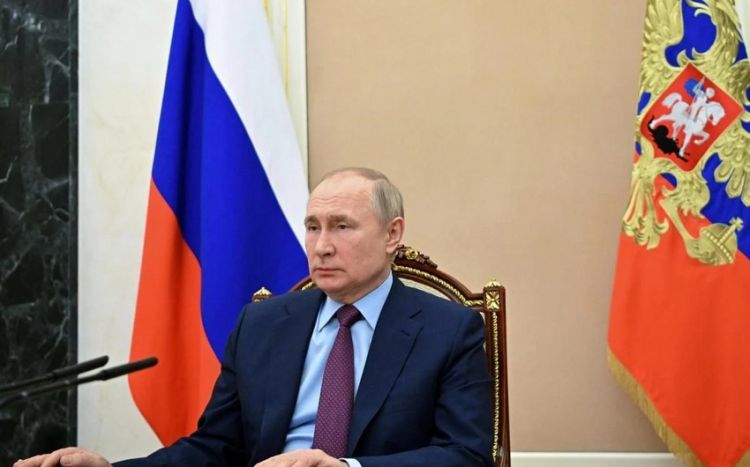 Путин провел совещание в связи с санкциями против России