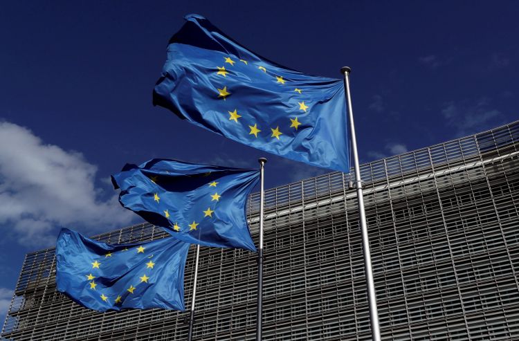 الاتحاد الأوروبي يتعهد بتخصيص 500 مليون يورو لمساعدة أوكرانيا