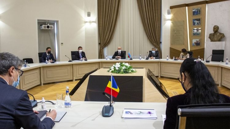 Azerbaijan, Romania mull prospects for development of energy cooperation