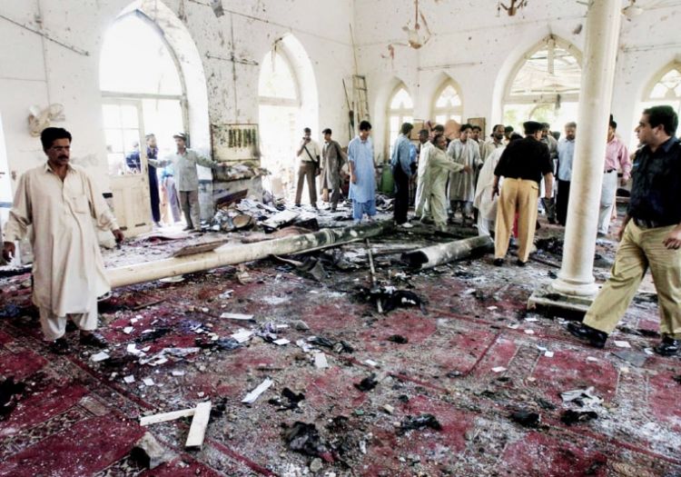 At least 58 Muslim worshippers killed in suicide bombing in Pakistan