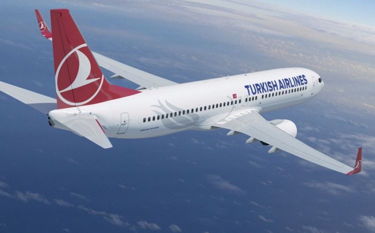Авиарейс из Баку в Стамбул отменен из-за погодных условий