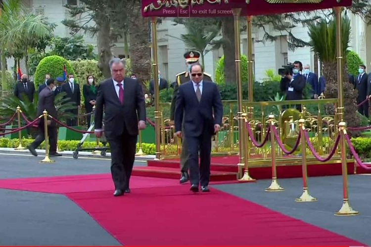 السيسي يستقبل رئيس طاجيكستان بالقاهرة