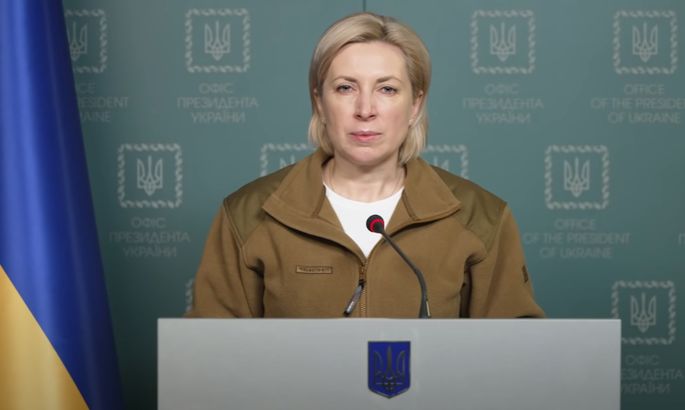 Сегодня в Украине откроются девять гуманитарных коридоров