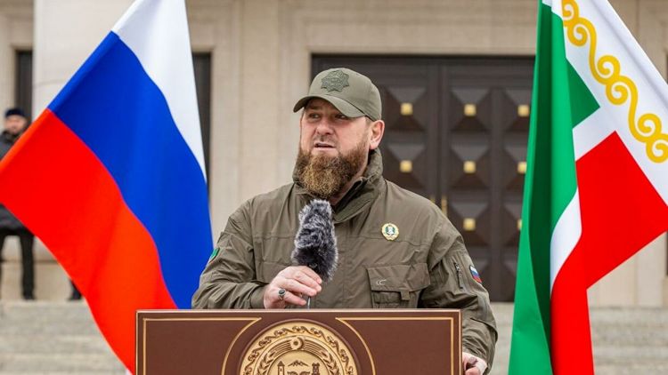 Кадыров сообщил о прибытии целого батальона добровольцев из Чечни в Украину