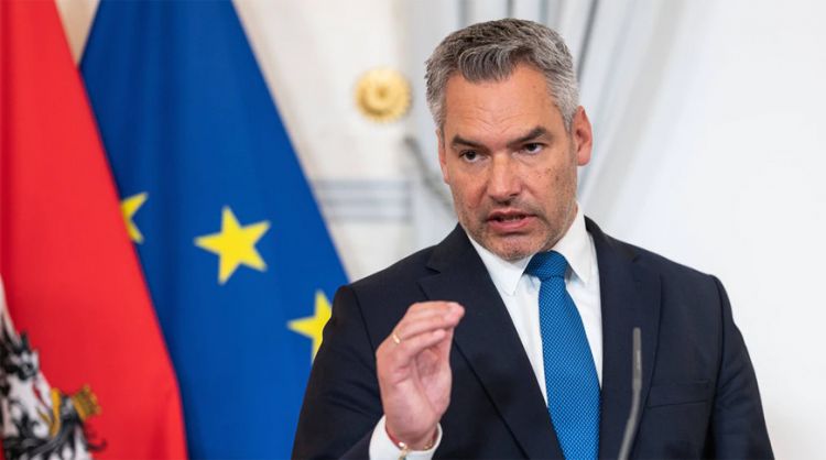 В Австрии считают неправильным отказываться от поставок газа и нефти из России